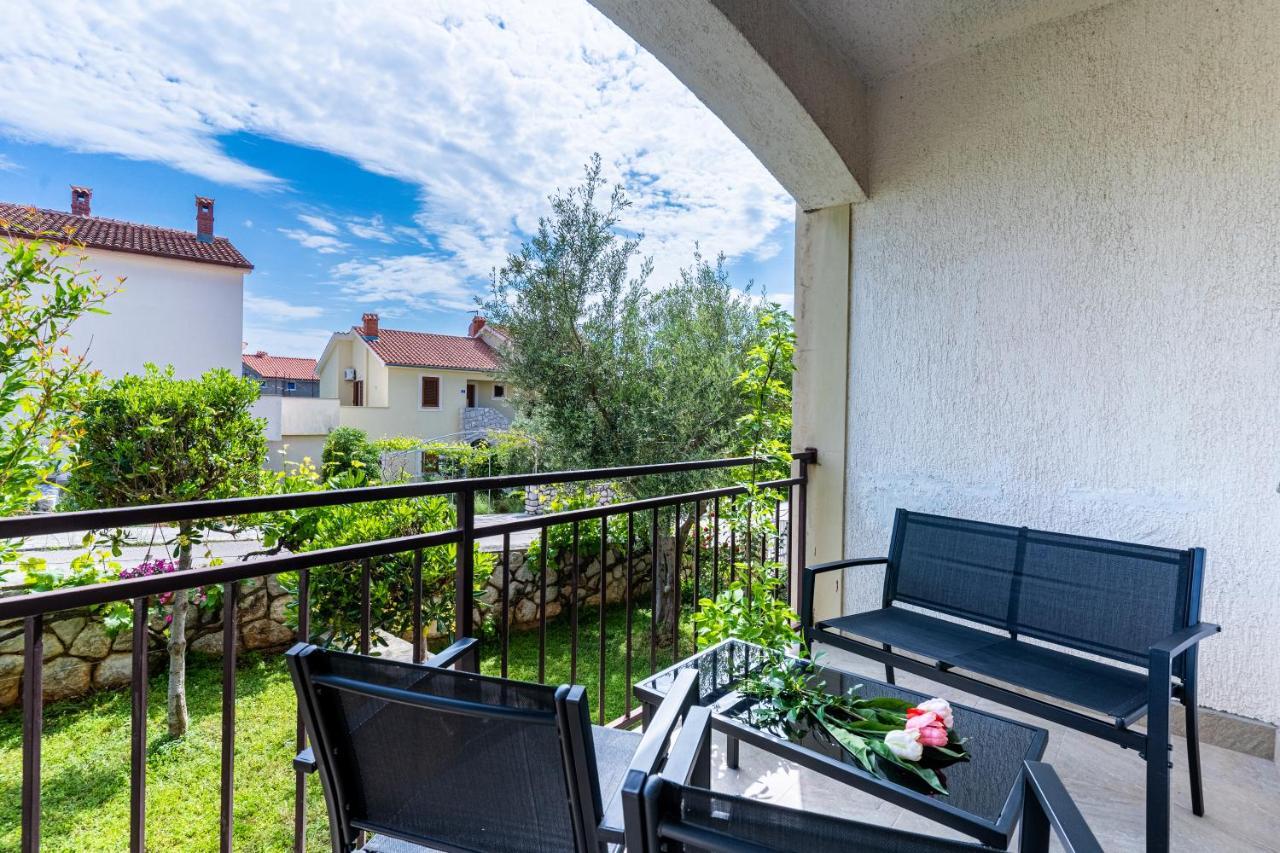 Apartments Ivanka Cres Exterior foto
