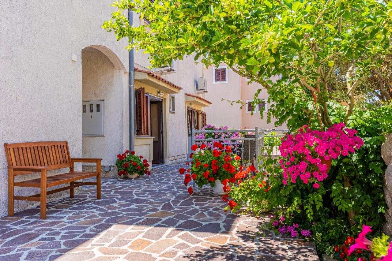 Apartments Ivanka Cres Exterior foto